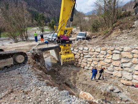 Sanacijska obnova vodotokov in hudournikov po poplavah (18)